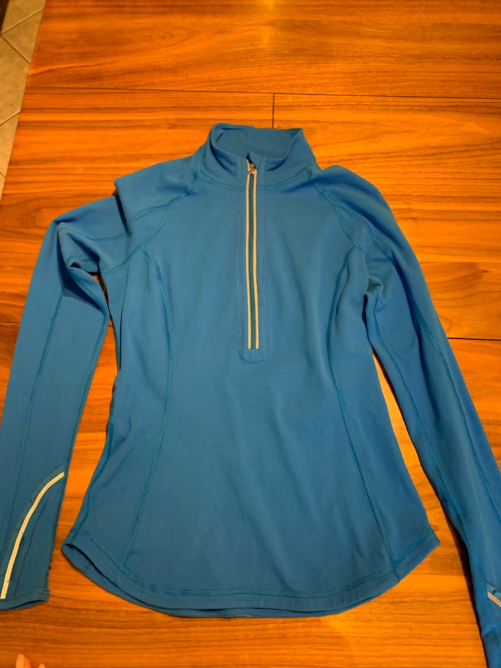 Lululemon athletica Bright Blue Zip Jacket with Contrast Trim, Sz Med, ruffle